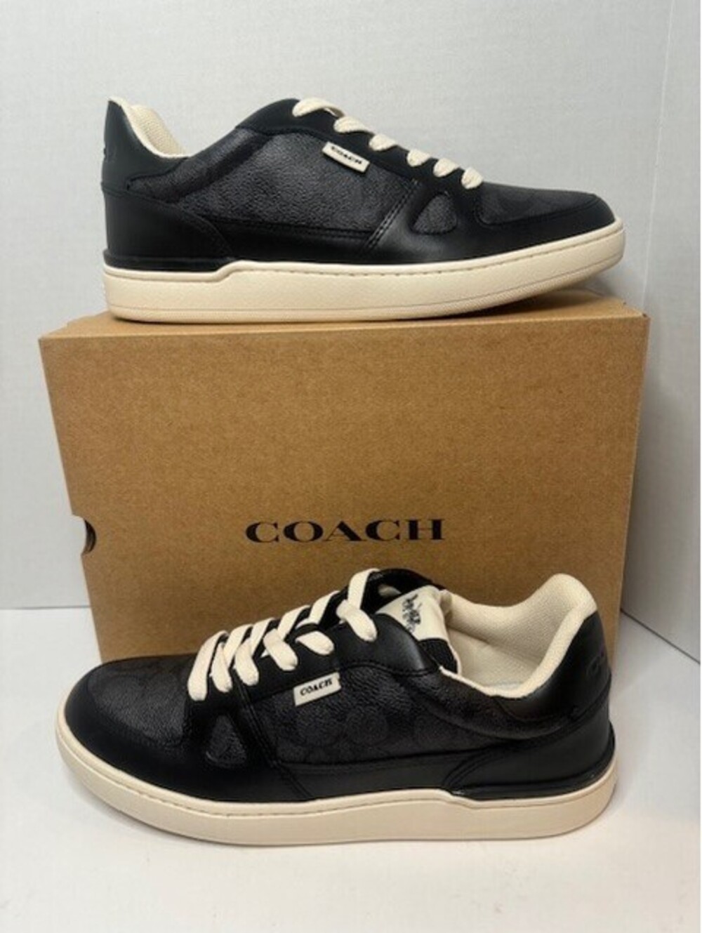 Men’s Black/Charcoal Coach Clip Court Low Top Sneaker in Signature Canvas-11B